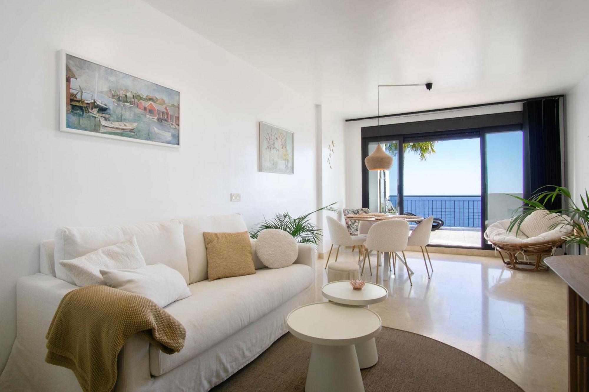 Beautiful Apartment With Stunning Sea Views And A Large Terrace! Torrox Eksteriør billede